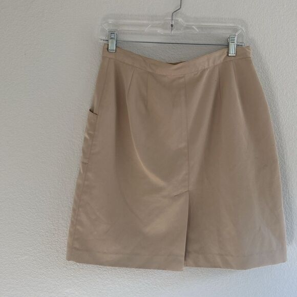 Liz Claiborne Khaki Skirt Size 12 petite - Picture 4 of 4